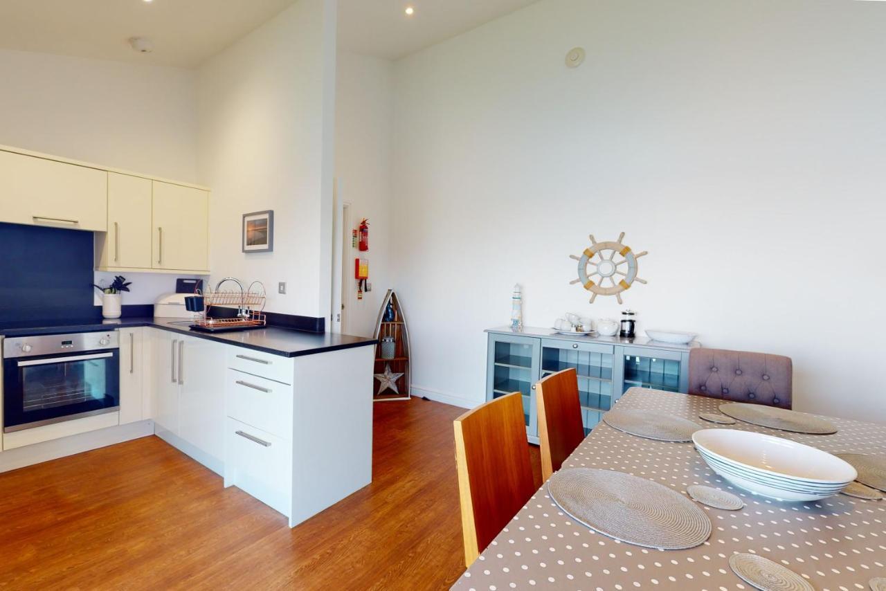 Aparthotel Crabbers' Wharf Portland Exteriér fotografie